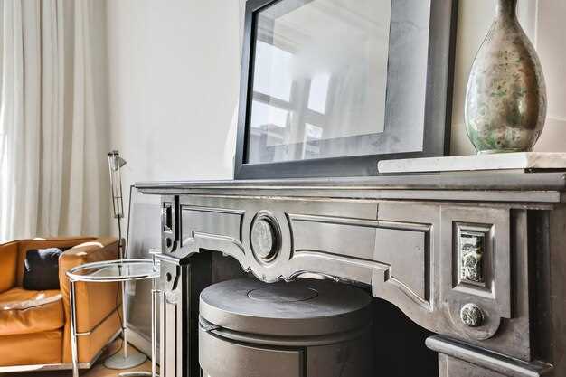 Integrating Vintage Lighting Fixtures